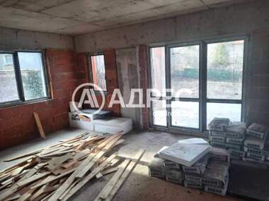 Продажа - Дом в Иваняне,  София