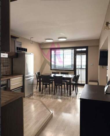 Închiriere - Apartament în Ceaîka,  Varna