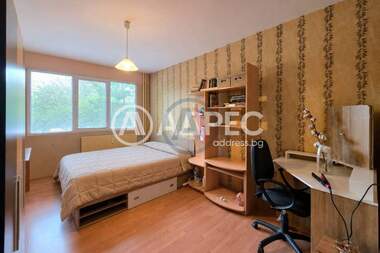Vânzare - Apartament în Suhata reka,  Sofia