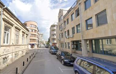 Închiriere - Birou/Magazin/Depozit/Salon de frumusețe/Restaurant/Cabinet de stomatologie în Center,  Ruse