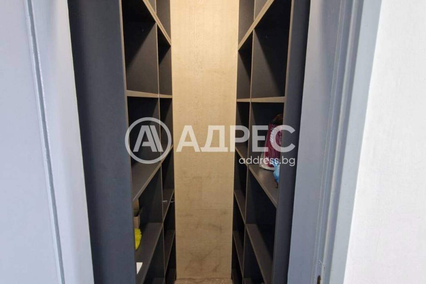 Δίδωμο Διαμέρισμα σε Ιζτοκ, Σόφια – φωτογραφία 9