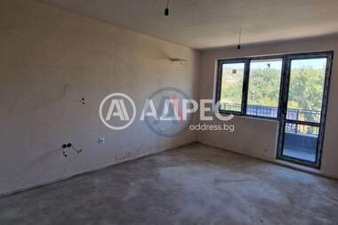 For sale - Apartment in Vazrajdane 1,  Varna