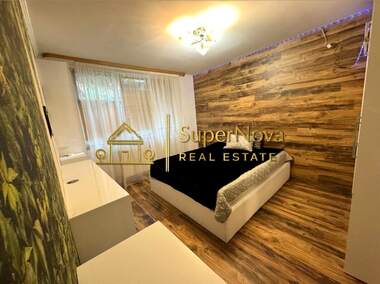 Închiriere - Apartament în Voevodski,  Haskovo
