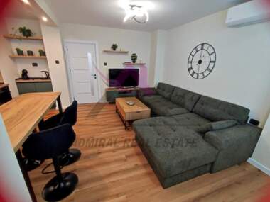 For rent - Apartment in Liatno kino Trakia,  Varna