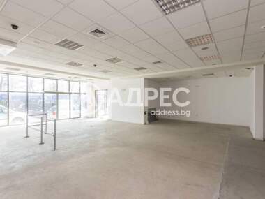 For sale - Store in Metro,  Varna