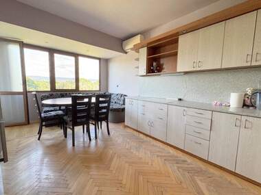 Продажба - Апартамент в Аспарухово,  Варна
