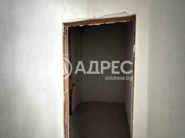 Πώληση - Κατάστημα σε Район Западен,  Пловдив