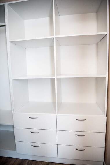 Închiriere - Apartament în Văzrajdane 3,  Varna