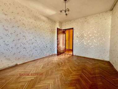 For sale - Apartment in Center,  Dobrich