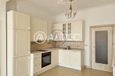 Vânzare - Apartament în Center,  Sofia