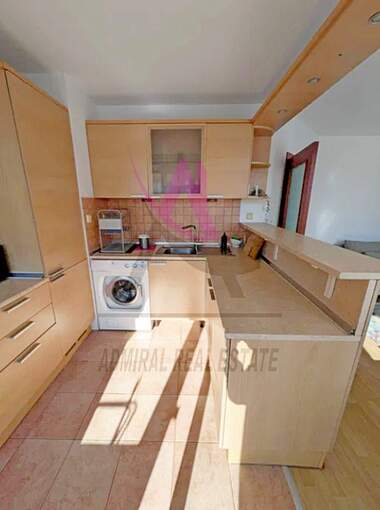 Închiriere - Apartament în Sportna zala,  Varna