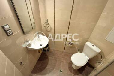 Închiriere - Apartament în Goțe Delceev,  Sofia