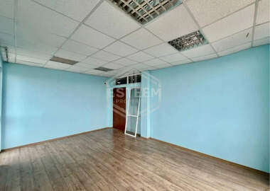 Închiriere - Birou în Wider Center,  Ruse
