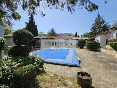 For rent - House in Saints Constantine and Helena,  Varna