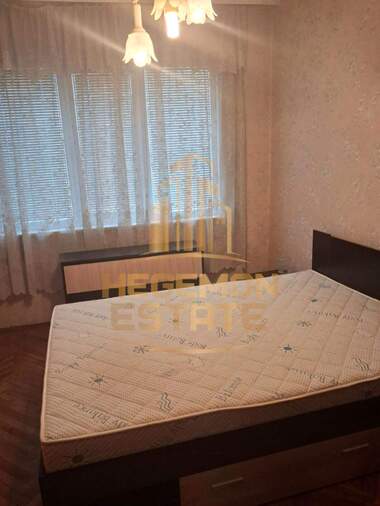 Vânzare - Apartament în Center,  Varna