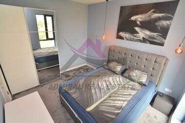 For sale - Apartment in Alen mak,  Varna