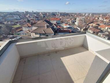 For sale - Apartment in Hristo Botev,  Dobrich