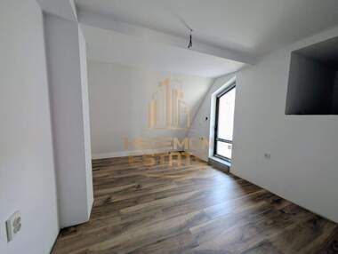 Vânzare - Apartament în Vinița,  Varna