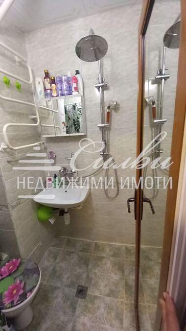 Продажба - Апартамент в Тракия,  Шумен