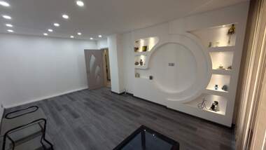 Продажба - Апартамент в Дружба 3,  Русе