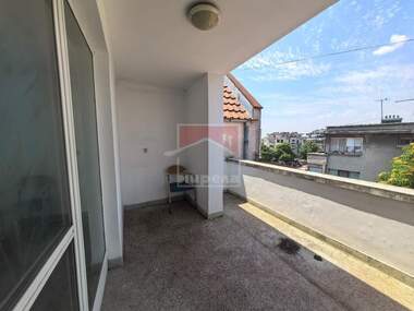 Vânzare - Apartament în Țentăr,  Iambol