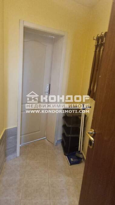 Vânzare - Apartament în Kărșiaka,  Plovdiv