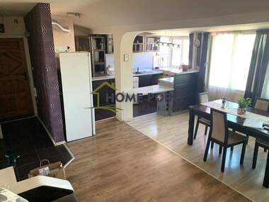 Kira - Apartman olarak Liatno kino Trakia,  Varna
