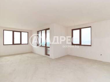 Vânzare - Apartament în Vinița,  Varna