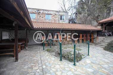 Verkauf - Hotel in Studena,  Pernik