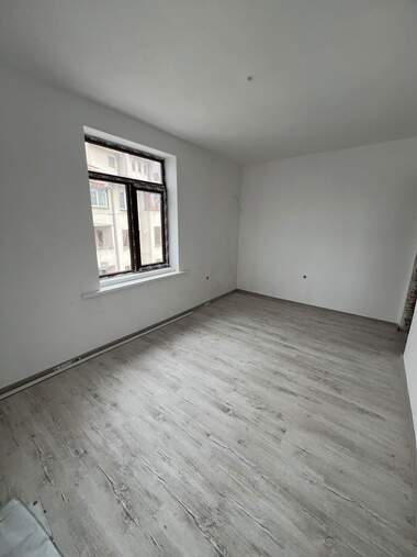 Verkauf - Wohnung in Zentar,  Dobritsch