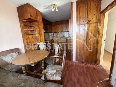 Продажа - Квартира в Енергоразпределение,  Добрич