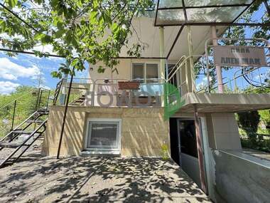 For sale - House in Pod manastira,  Shumen