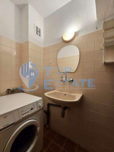 For sale - Apartment in Centеr,  Veliko Tarnovo