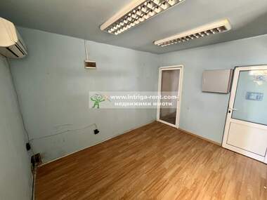For rent - Storage/Warehouse/Repair shop/Storage Unit in Promishlena zona-Iug,  Haskovo