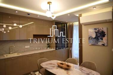 Închiriere - Apartament în Kamenița 2,  Plovdiv