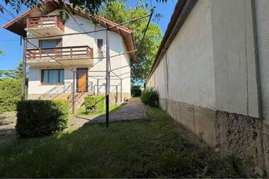 Продажба - Къща в Александрово,  Търговище