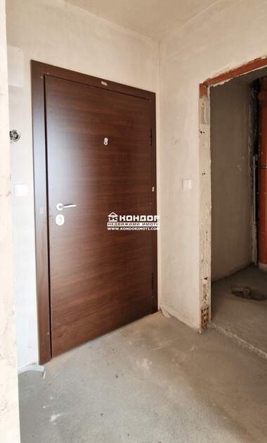Продажба - Апартамент в Остромила,  Пловдив