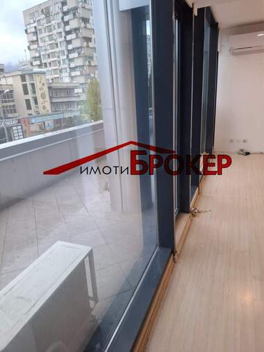 Kira - Ofis/Güzellik salonu/Diş ofisi olarak Centar,  Sliven