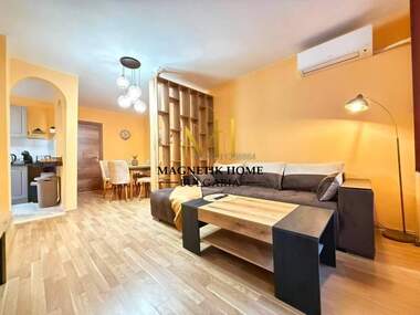 Miete - Wohnung in Lazur,  Burgas