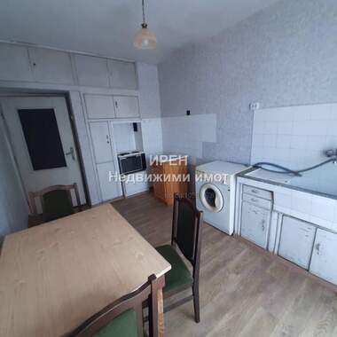 Verkauf - Wohnung in Zentar,  Iambol
