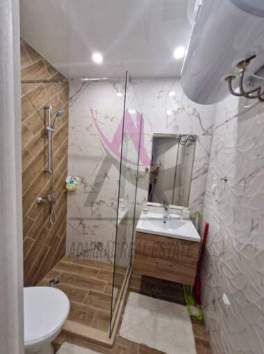 Închiriere - Apartament în Văzrajdane 1,  Varna