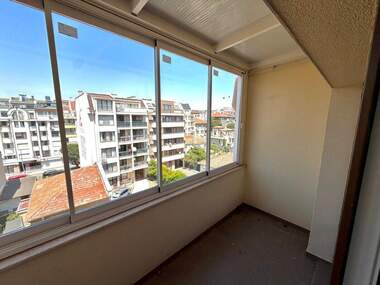 Satış - Apartman olarak Centar,  Burgas