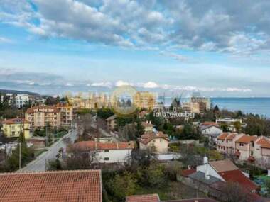 For sale - Apartment in Alen mak,  Varna