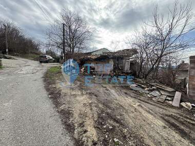 Vânzare - Teren de construcții în Varușa,  Veliko Tărnovo