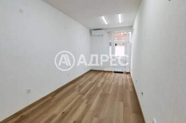 Kira - Ofis/Güzellik salonu olarak Sandanski,  Blagoevgrad