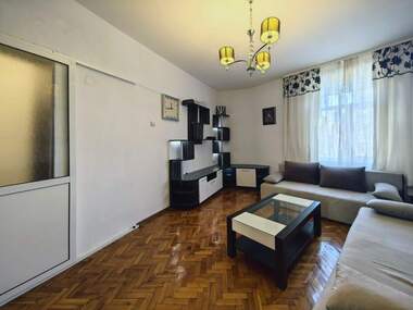 For sale - Apartment in Center,  Ruse