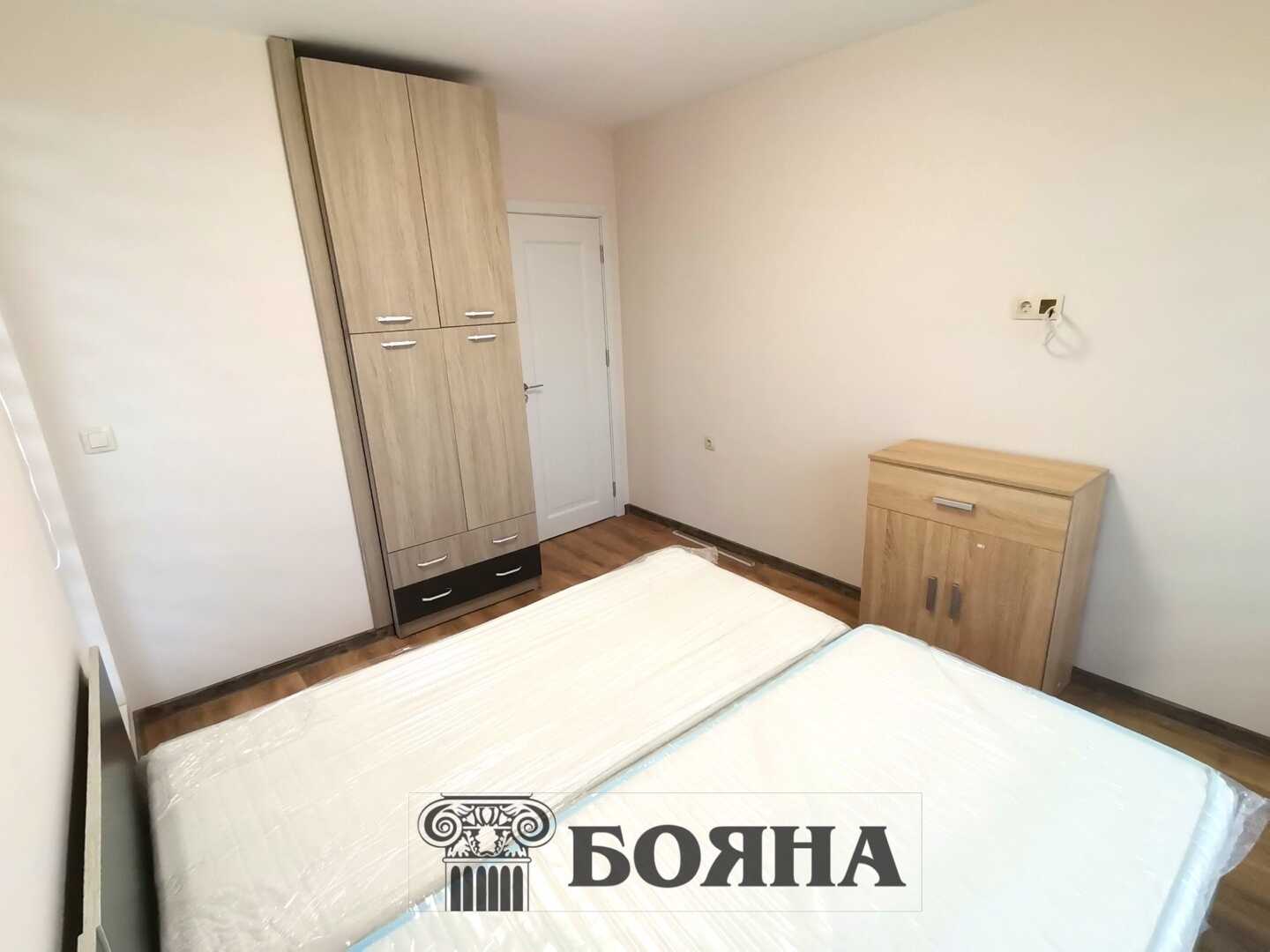 Двустаен Апартамент в Ялта, Русе – снимка 7