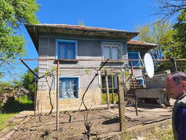 Vânzare - Casă în Batin,  Ruse