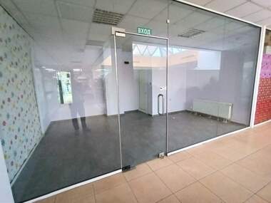 Продажа - Магазин/Офис/Салон красоты/Заведение/Стоматологический кабинет в Възраждане,  Русе