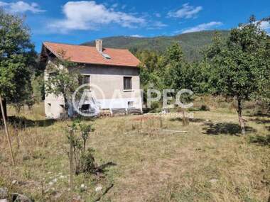 For sale - House in Govedarci,  Sofia Oblast